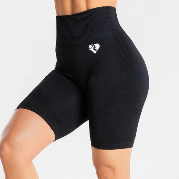 Women's Best Pants - Women's Best Wear Power Seamless Cycling Shorts in Black Size S NWT $40